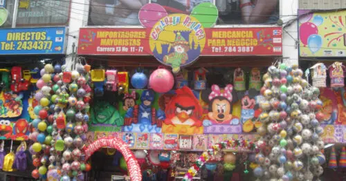 CHILDREN PALACE CARRERA 13 CON 11 CHILDREN PALACE CARRERA 13 CON 11